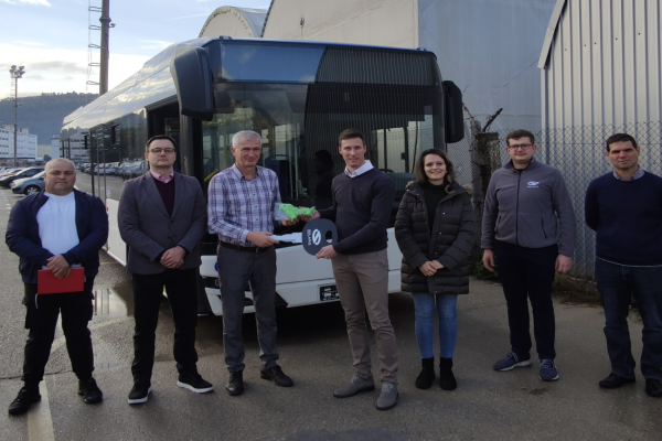 Hybrid bus delivered to the port of Bar